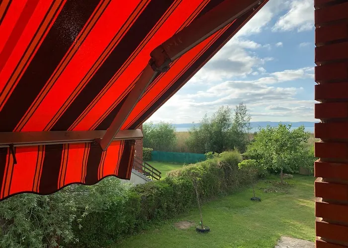 Balatonic דירה *