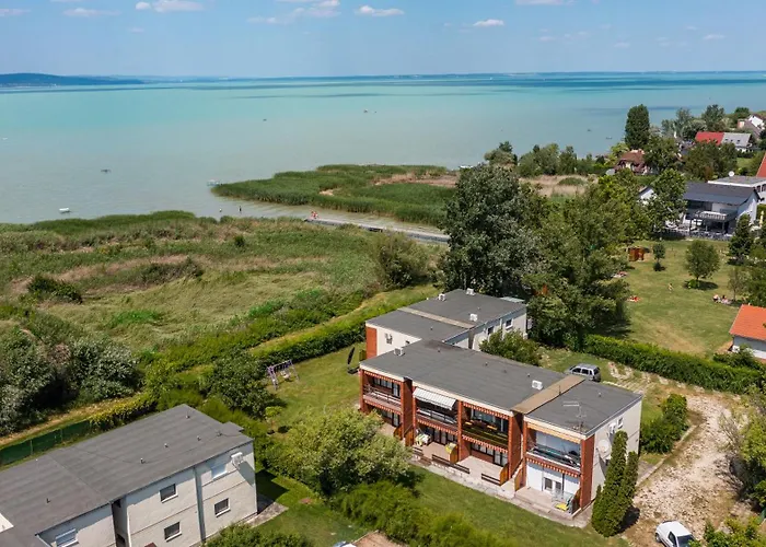 Balatonic דירה *